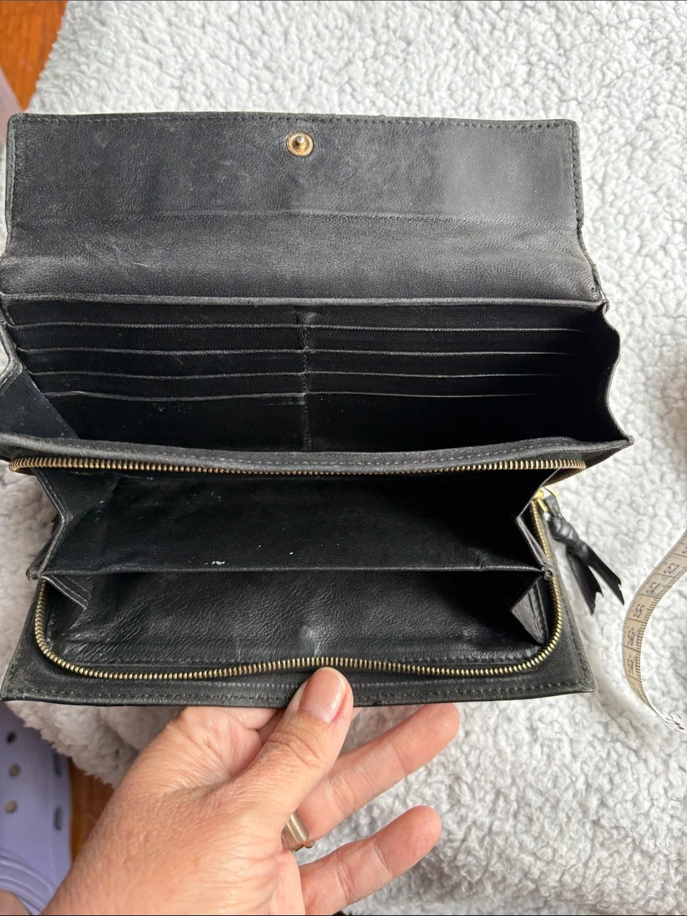 Bottega Veneta Black Intrecciato Leather Zip Wallet - Picture 6 of 10